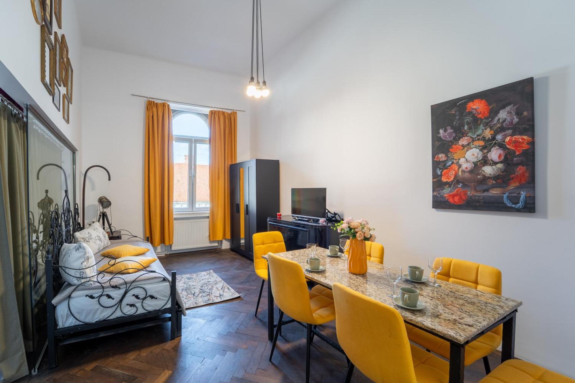Noble 5 Star House In Unirii Plaza Villa Cluj-Napoca Eksteriør billede